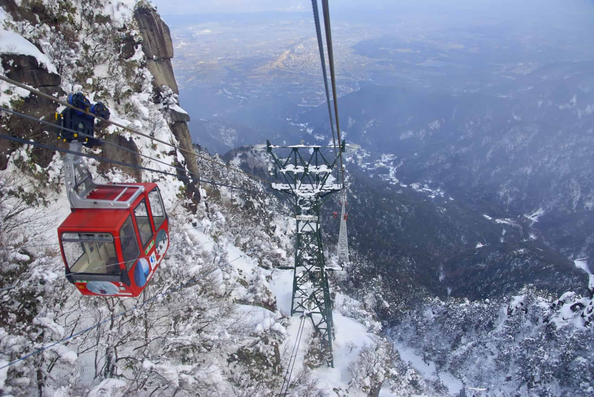 湯の山温泉の積雪はいつからなのか